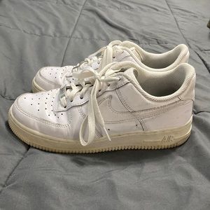 White Air Force 1’s used